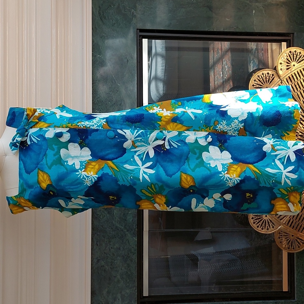 Reef Hawaiian Floral Dress